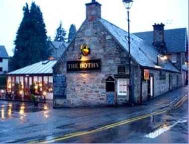 The Bothy Restaurant Fort Augustus Over Looking The Caledonian Canal